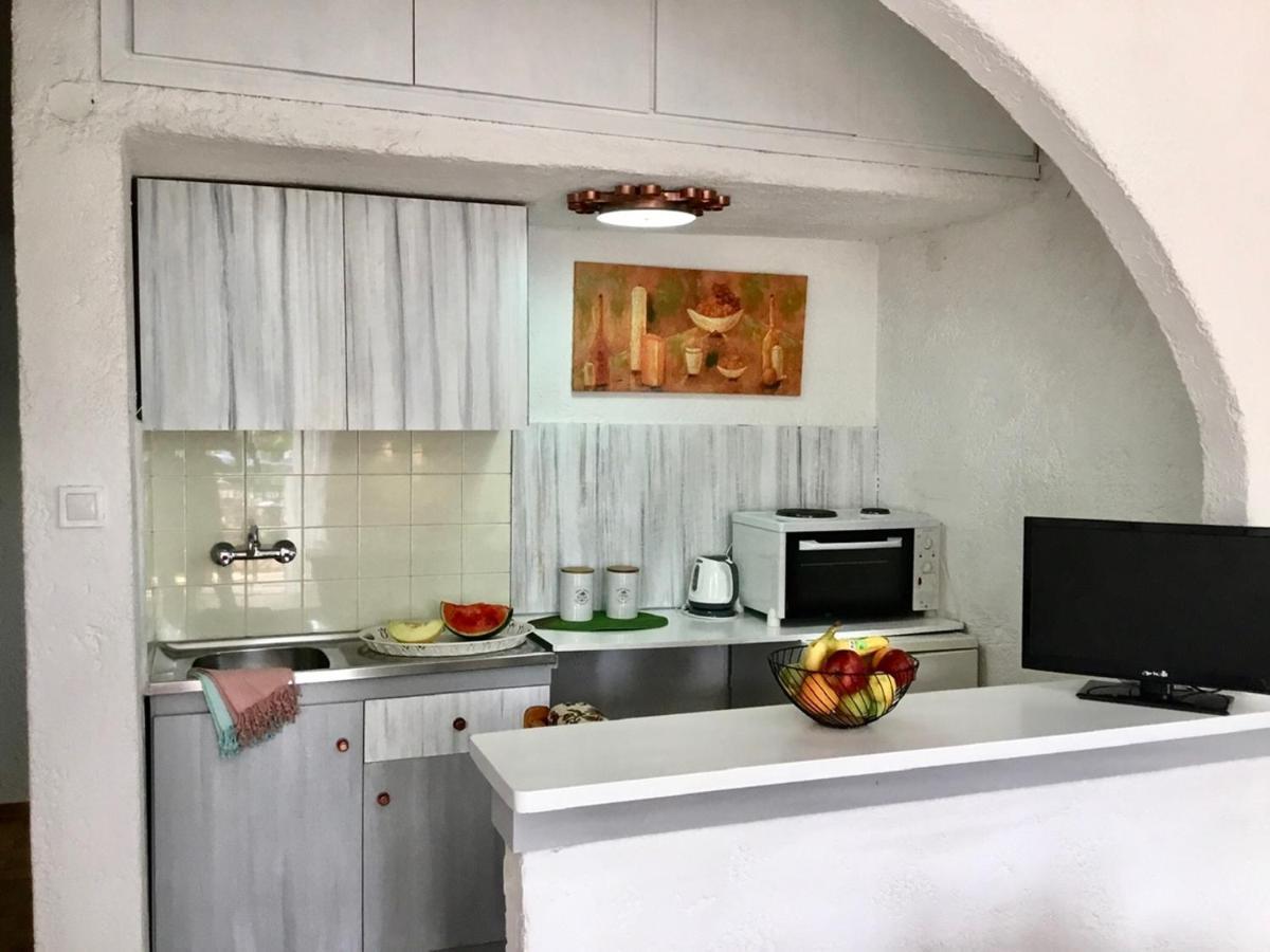 Amazona Aparthotel Agia Pelagia  Buitenkant foto