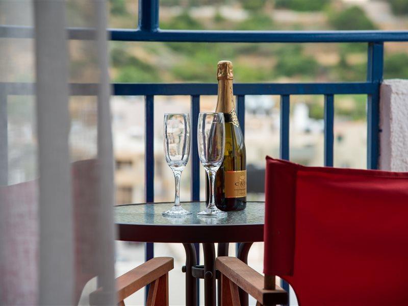 Amazona Aparthotel Agia Pelagia  Buitenkant foto