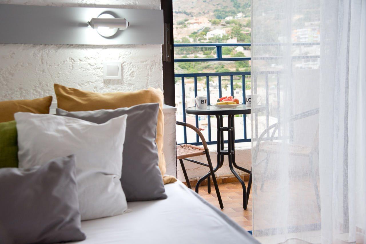 Amazona Aparthotel Agia Pelagia  Buitenkant foto