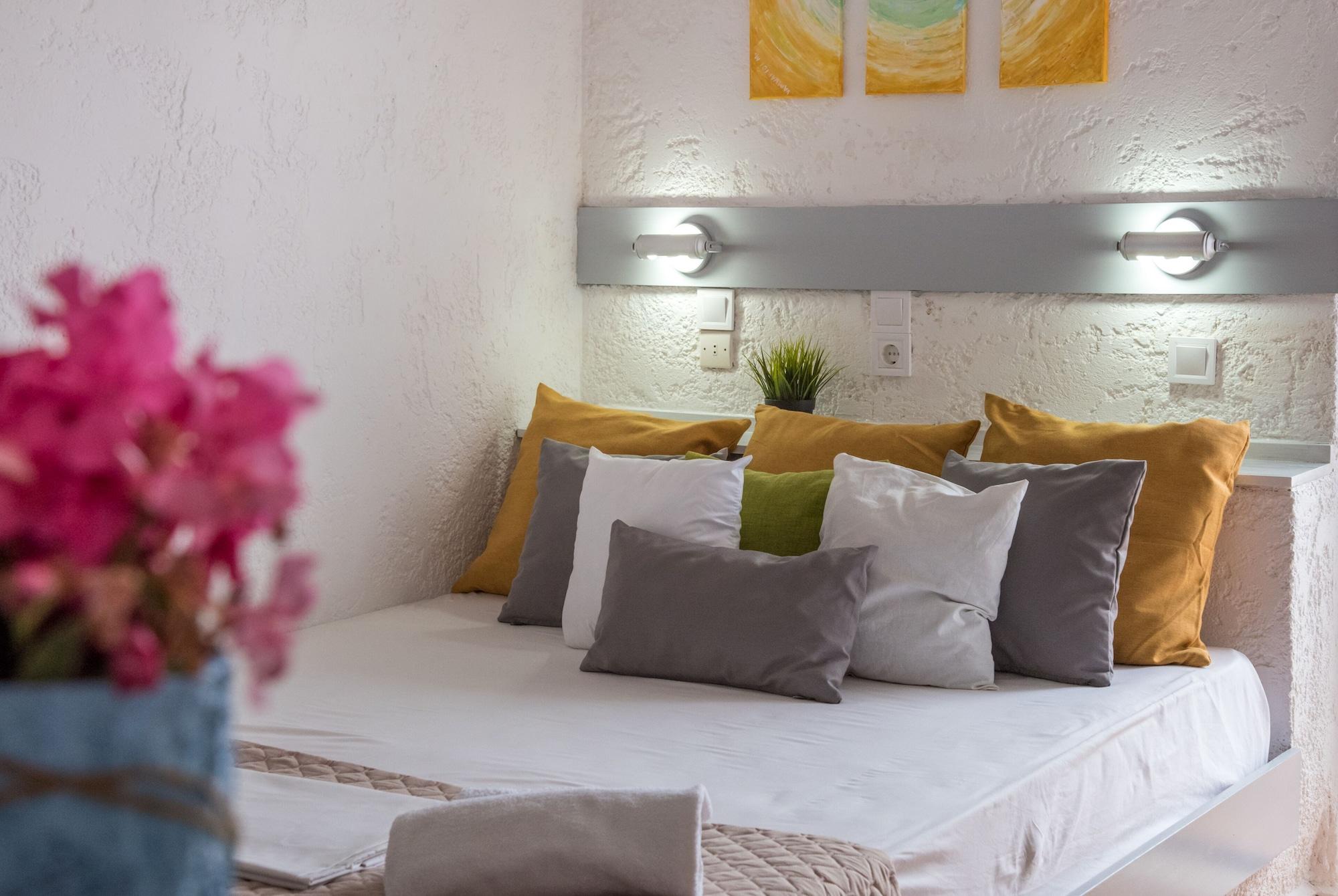 Amazona Aparthotel Agia Pelagia  Buitenkant foto