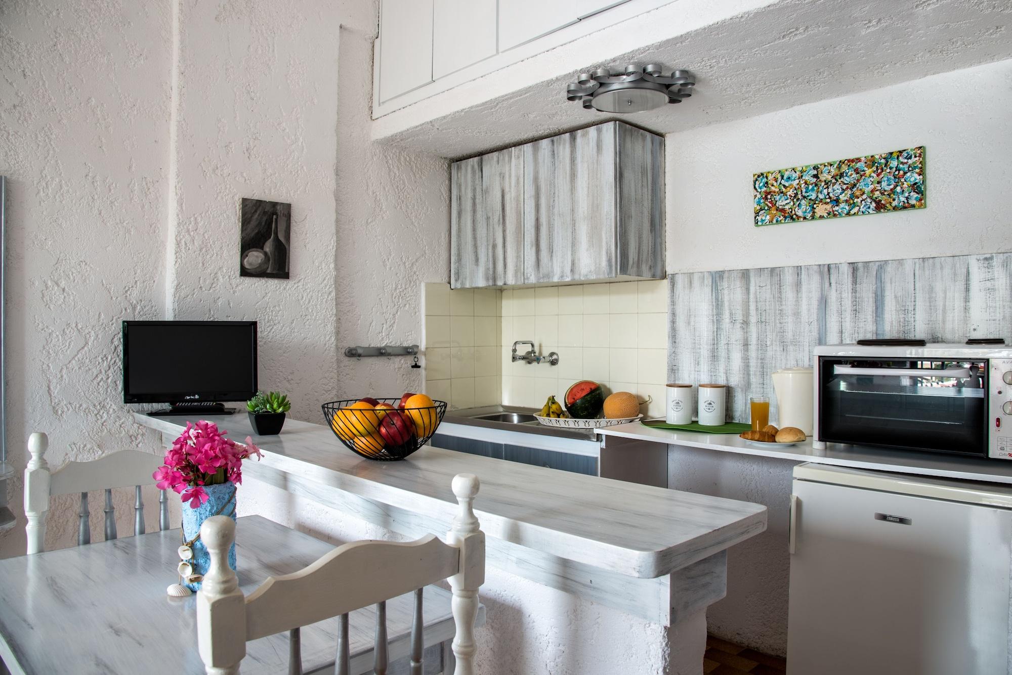 Amazona Aparthotel Agia Pelagia  Buitenkant foto